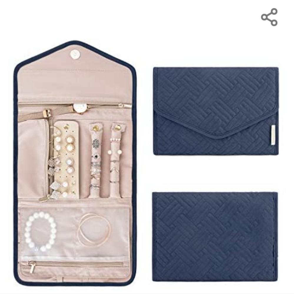 NWT Bagsmart travel jewelry organizer